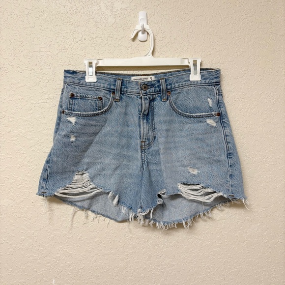 Abercrombie & Fitch Pants - Abercrombie & Fitch The Baggy Shorts Low Rise Blue Denim Size 27/4